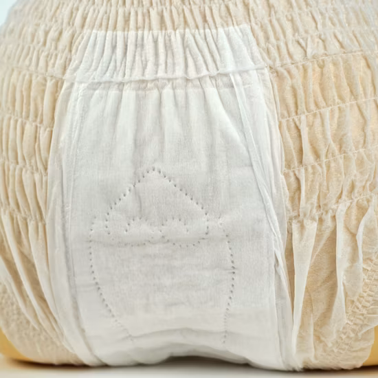 Pantalones absorbentes estupendos ultra finos de la servilleta sanitaria de Panty del cojín al por mayor con un buen servicio